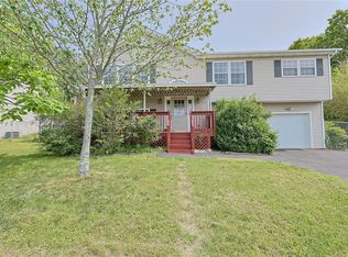 138 Orchard St, Newburgh, NY 12550