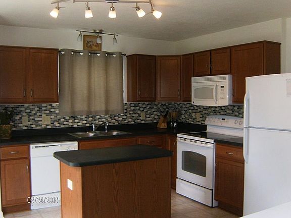 3rd image of 1832 Copeland Farms Dr