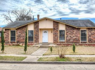 11726 Featherbrook Dr, Dallas, TX 75228