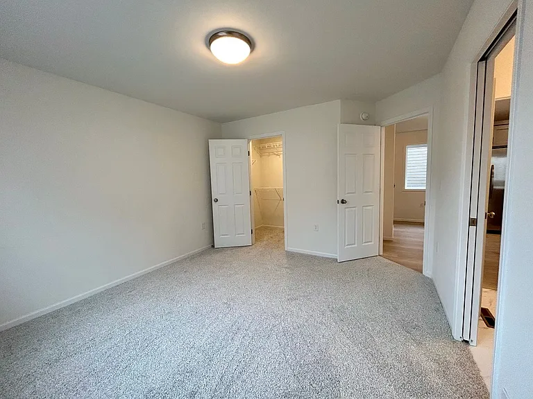 873 2nd Ave — Photo 18