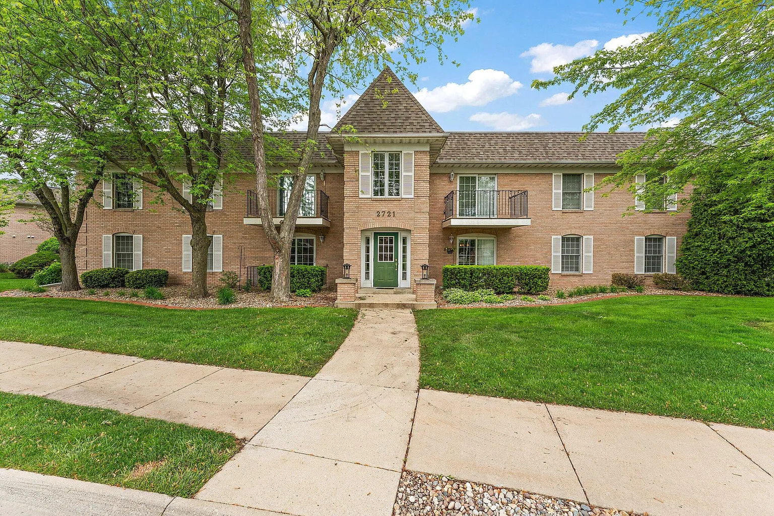 2721 Georgetowne Dr Unit B-1 photo 1