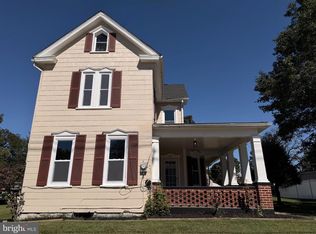 351 E Catherine St, Chambersburg, PA 17201