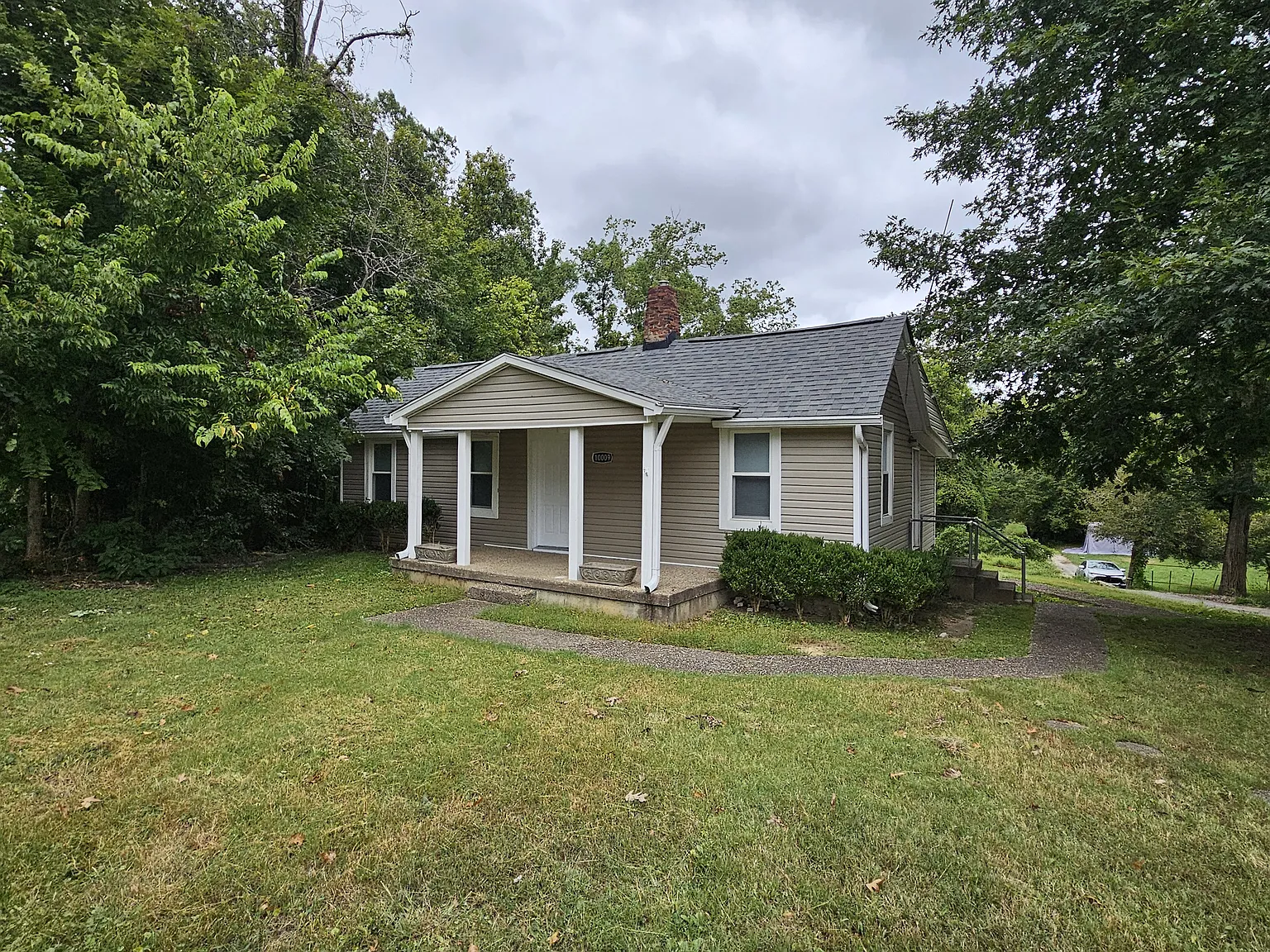 3 bed, 1278 sqft, $1,500 — Photo 3