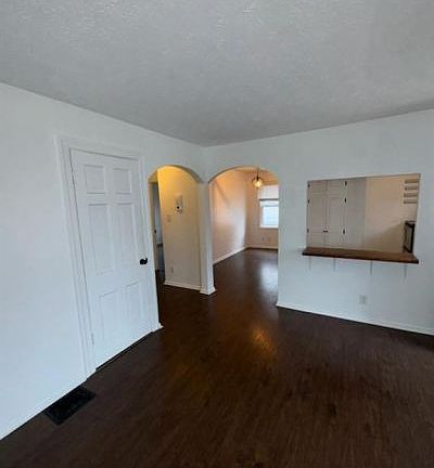 5th image of 120 South St