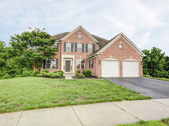 5th image of 245 Wilgus Ct