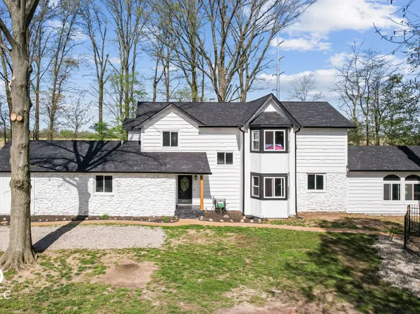 3868 E Worthsville Rd, Whiteland, IN 46184