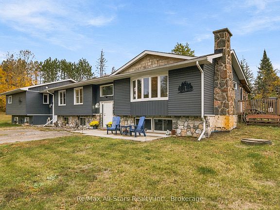5th image of 209 Crystal Lake Rd