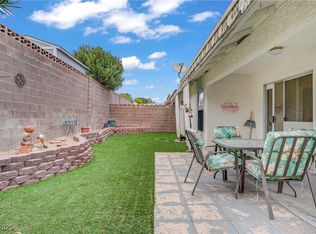 3559 S Dapple Gray Rd, Las Vegas, NV 89147