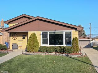 5356 Alexander Pl, Oak Lawn, IL 60453
