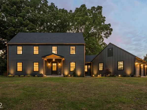 12 Maplecrest Dr, Carmel, IN 46033