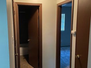 4497 W Bellview Dr APT A, Columbia, MO 65203