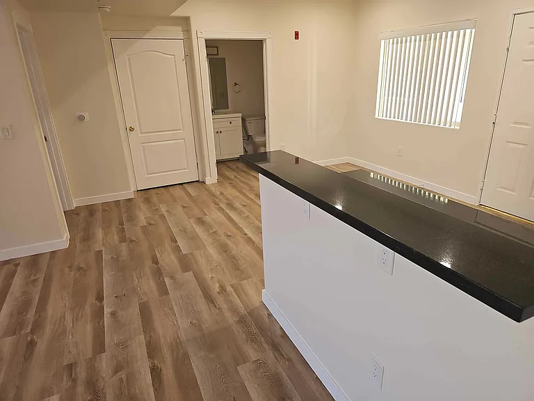 Fruitland Dr — Photo 35