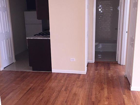 3rd image of 1025 W Hollywood Ave APT 314