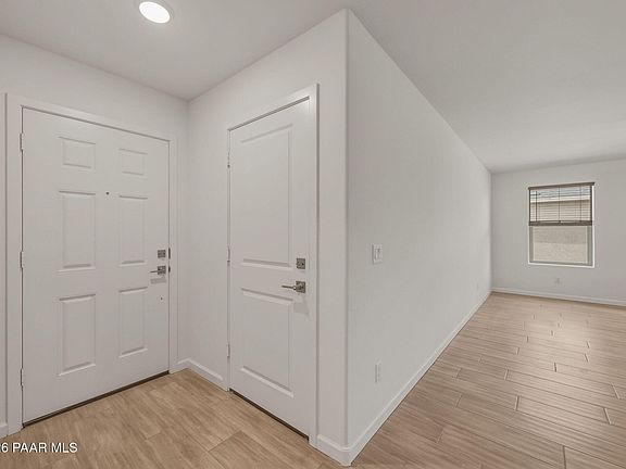 2nd image of 1167 Meta Rd