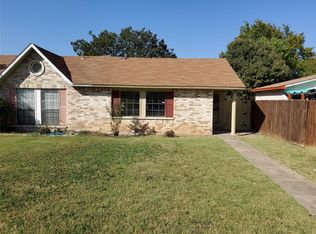 7025 Pineberry Rd, Dallas, TX 75249