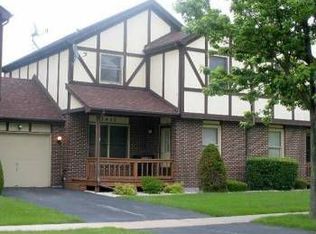 3437 Huntley Ter, Crete, IL 60417