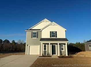932 Wicklow Ln, Raeford, NC 28376