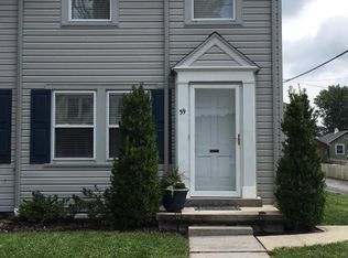 39 S Penn St, Manheim, PA