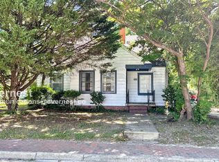 305 N Boundary St APT A, Williamsburg, VA 23185