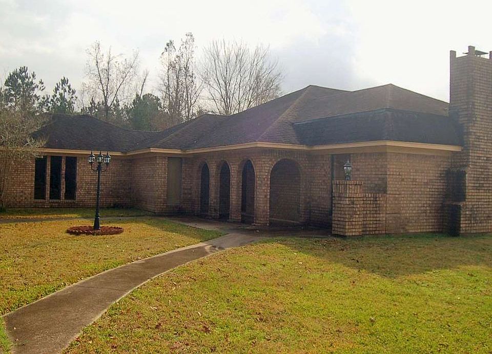 1st image of 1207 E Pineshadows Dr