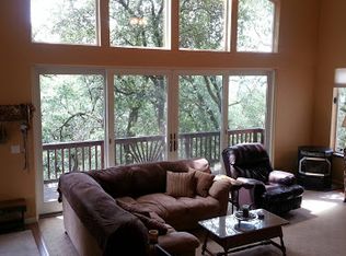 3557 Mary Ln, Auburn, CA 95602
