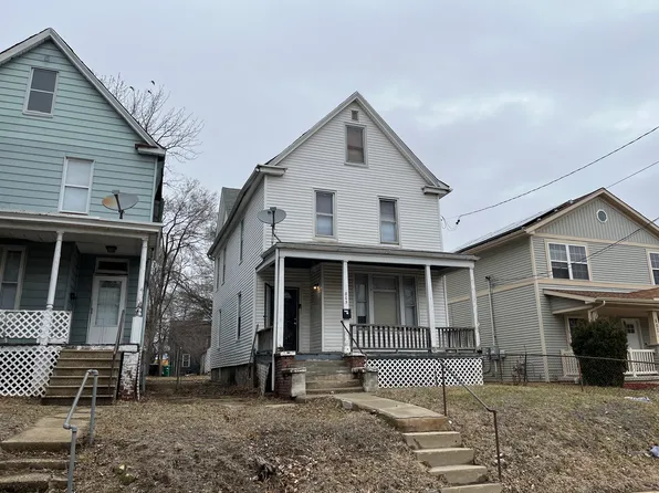 805 E Behrends Ave, Peoria, IL 61603