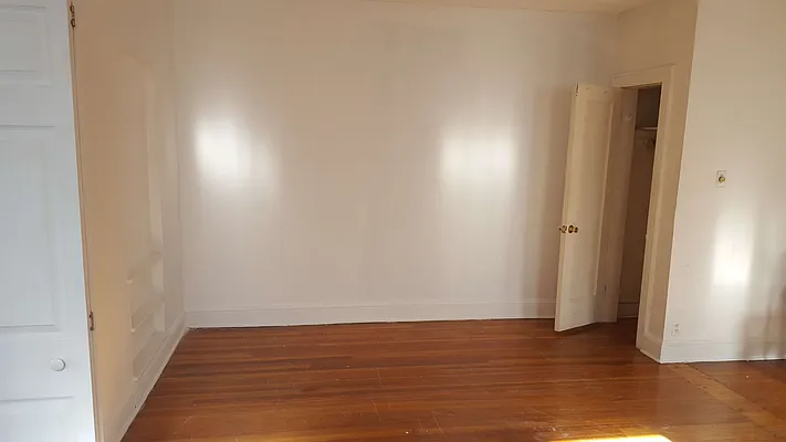 Rented by Tri Boro Terrace Realty | media 108