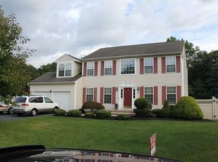 222 Brittany Ln, Toms River, NJ 08755