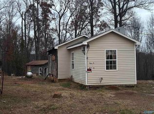 35 Grover Rd, Union Grove, AL 35175
