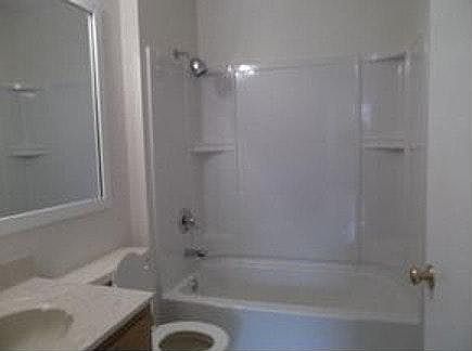 3rd image of 340 S Wilmington Ct