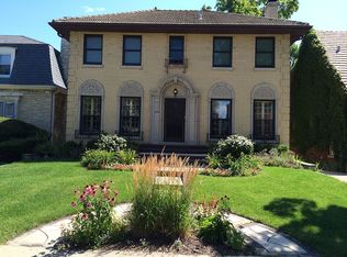 1034 N Marion St, Oak Park, IL 60302