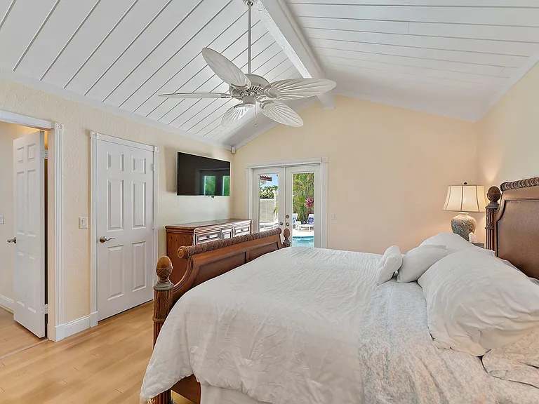 107 Mako Ln — Photo 17
