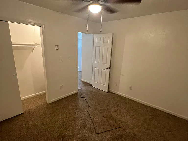 101 Butts Ln — Photo 7