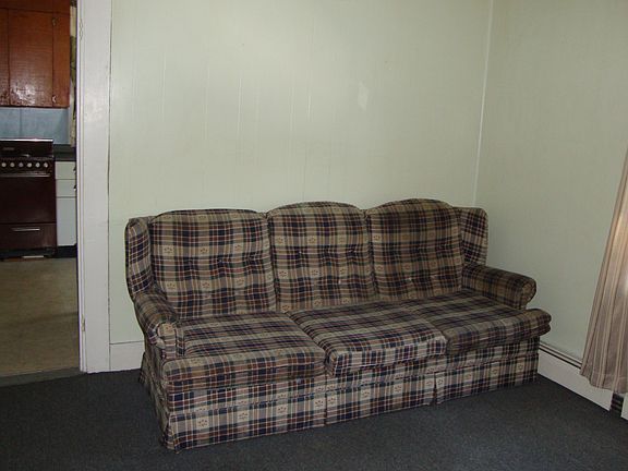 3rd image of 46 School St APT C1