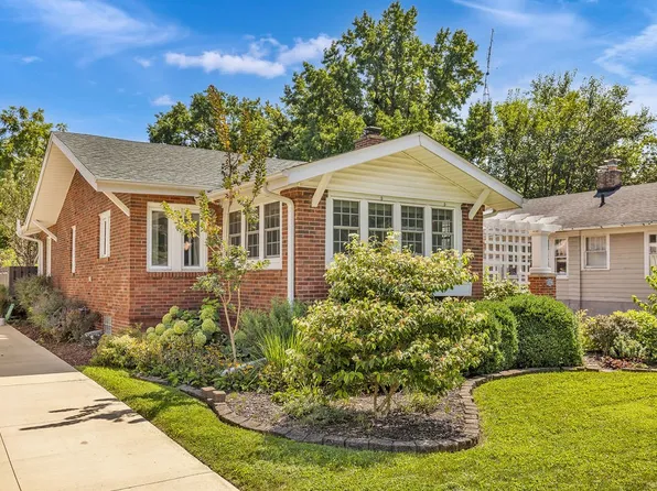 176 N Dennis Ave, Decatur, IL 62522