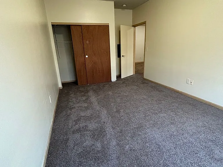 1210 W North Ave — Photo 2