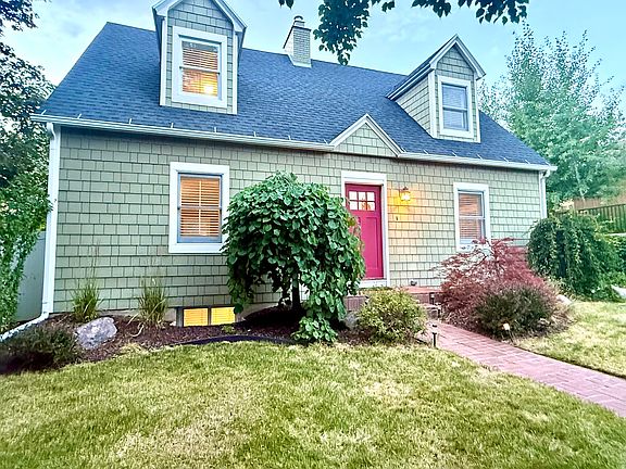 5th image of 2123 E Hubbard Ave S