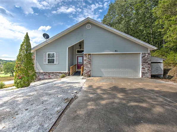 51 May Ln, Bella Vista, AR 72715