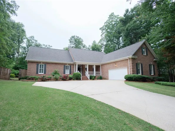 162 Asheton Ln, Auburn, AL 36830