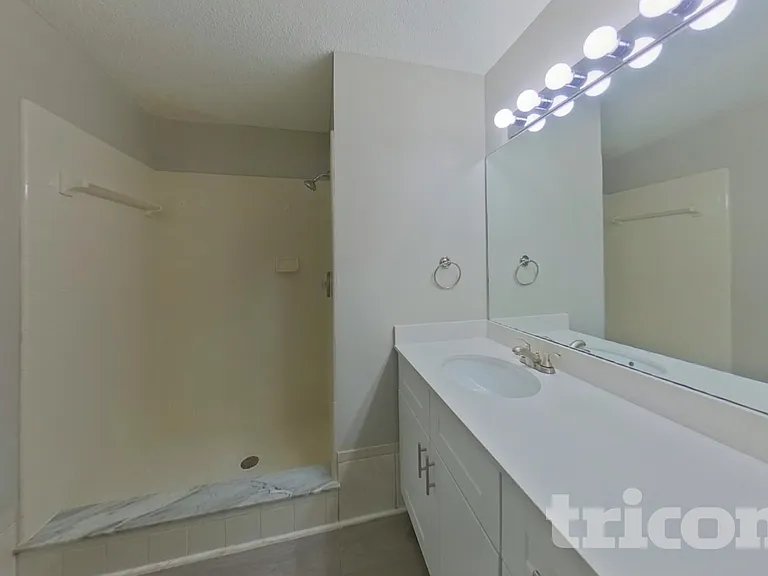 3572 Raymur Villa Dr — Photo 8