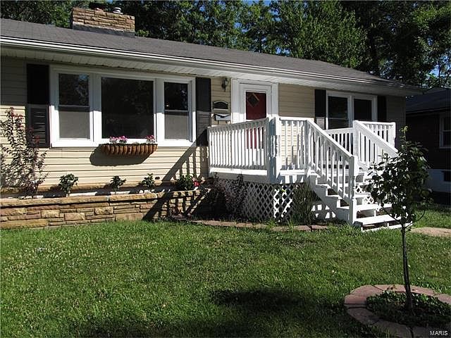 1st image of 923 Leawood Dr