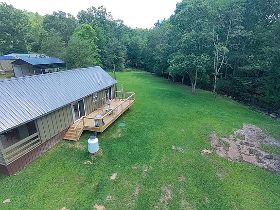 4th image of 68 Rhododendron Dr