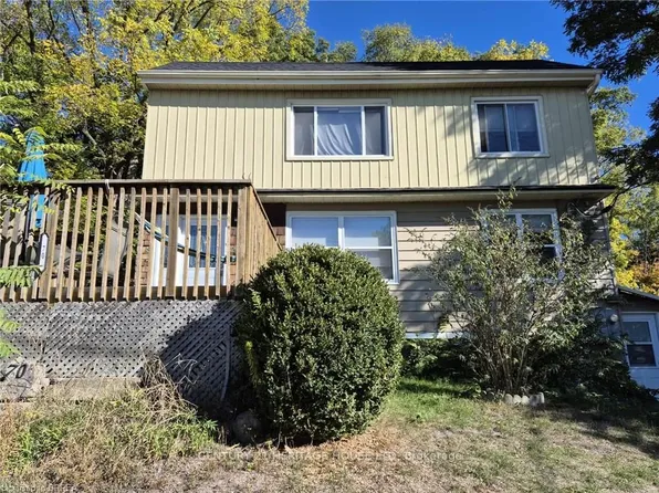 70 Grandview St #3, Brantford, ON N3R 6X2