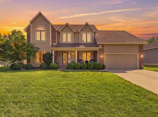 805 N Sagebrush Ct, Wichita, KS 67230
