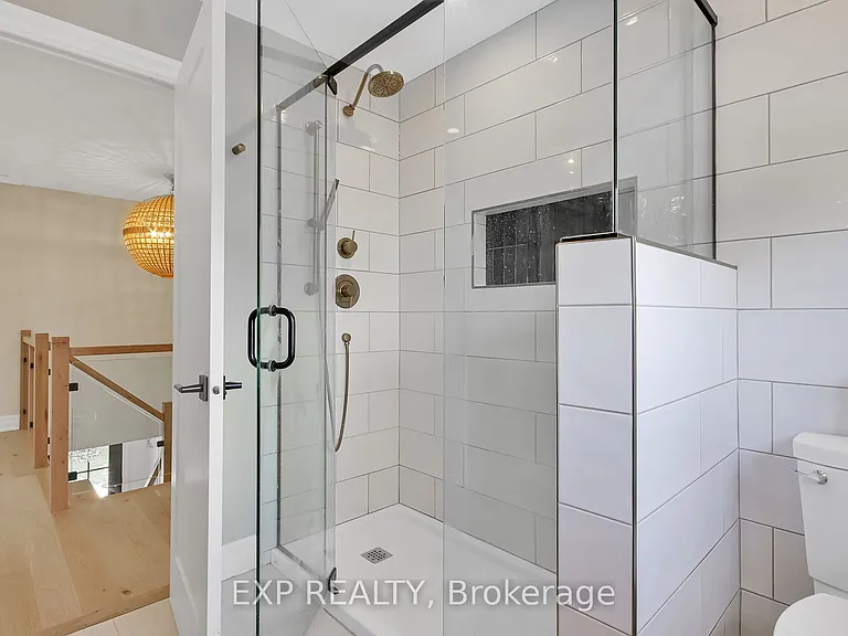 895 Dresden Cres — Photo 27