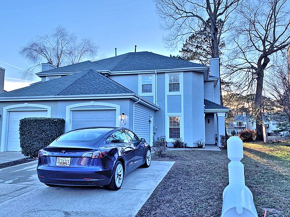 2nd image of 937 Willow Point