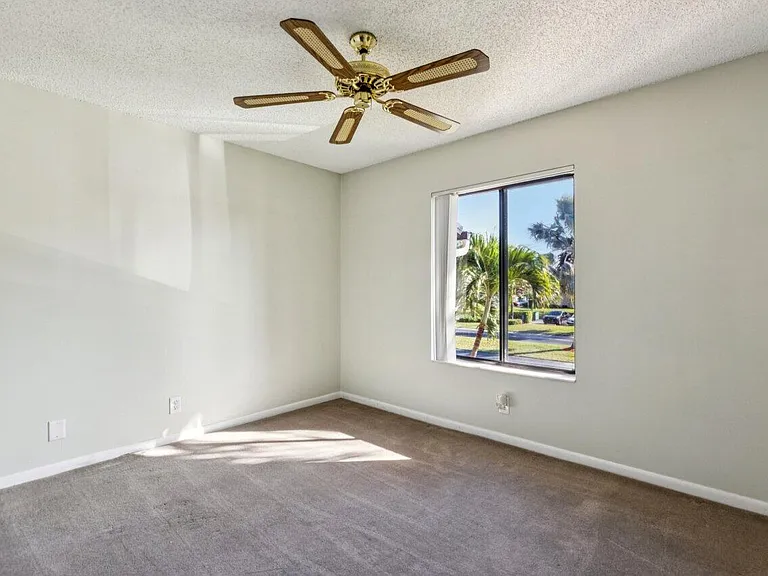 618 Sea Pine Way #A2 — Photo 15