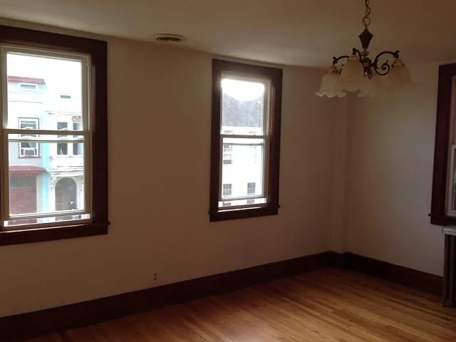 222 Warren St #1 — Photo 8