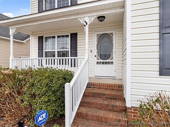 3rd image of 413 Holman St