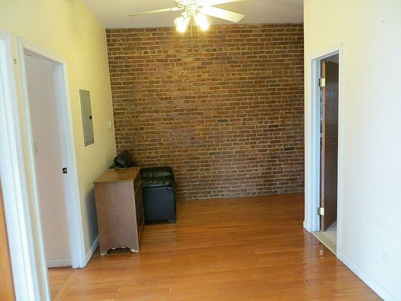 2nd image of 688 Union St #22